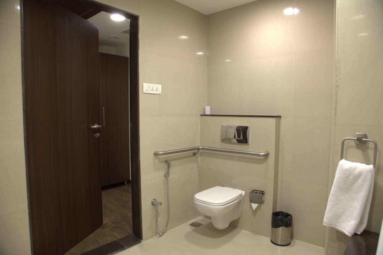 Brilliant & Convention Centre Hotel Indore