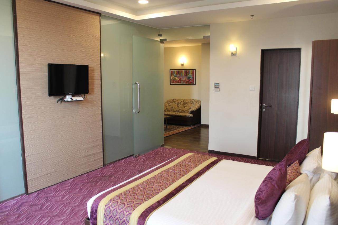 Brilliant & Convention Centre Hotel
