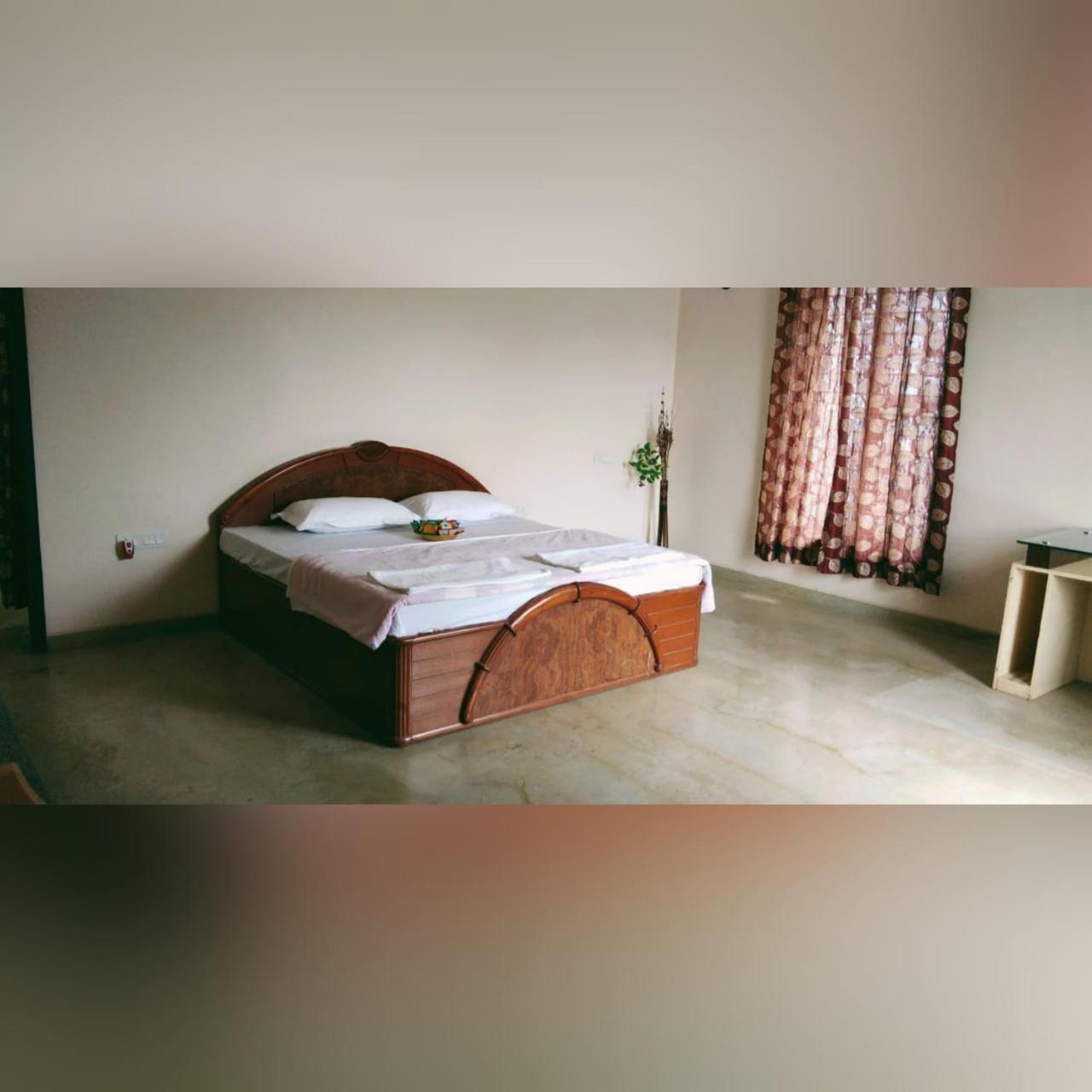 Maninder's Bed & Breakfast *