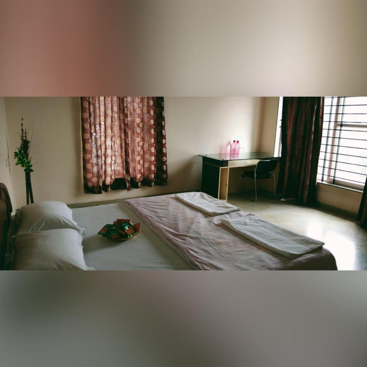 Maninder's Bed & Breakfast Indore