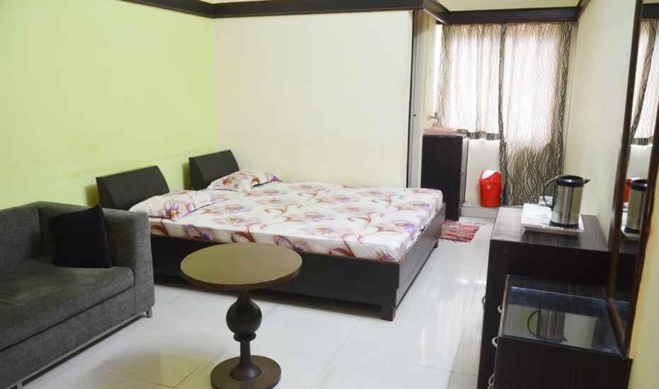 Hotel Baywatch Indore