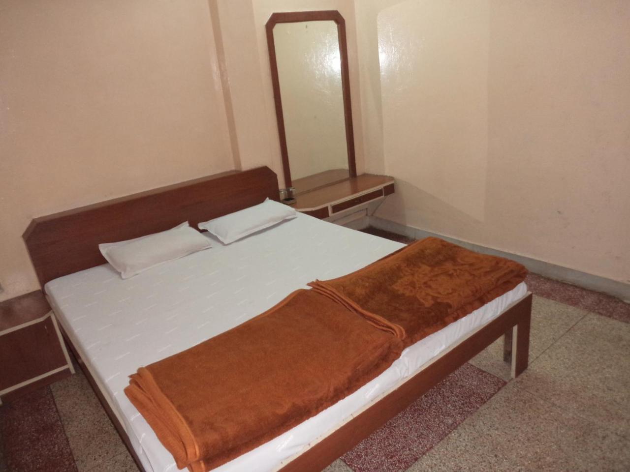 Vijay Palace Hotel