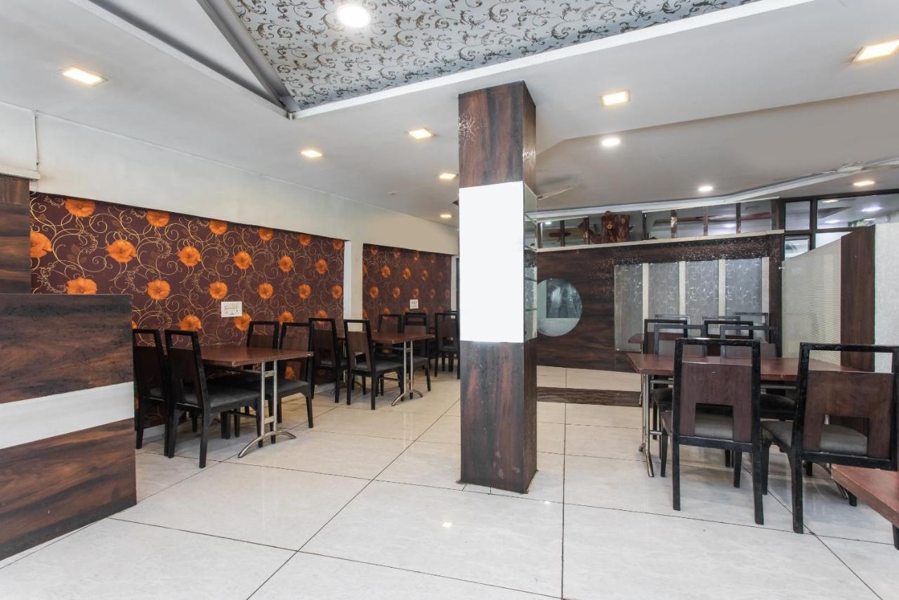 Oyo 3767 Gopal Palace 3* Indore
