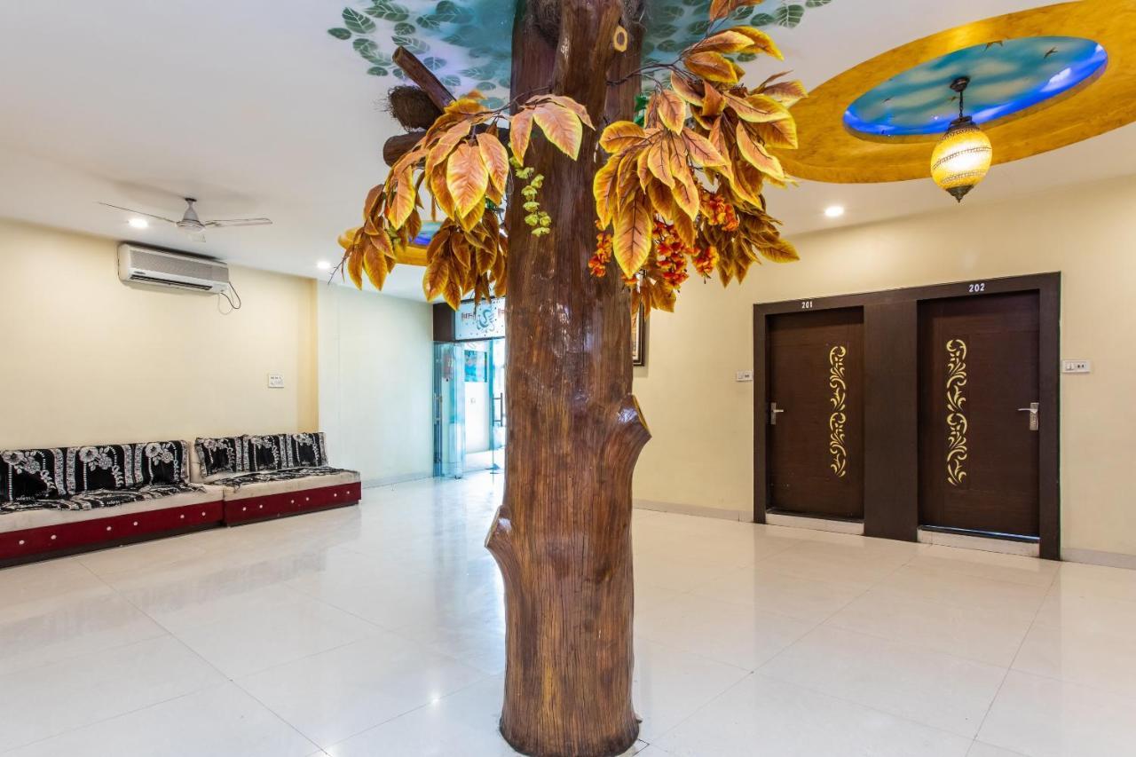 Oyo 3767 Gopal Palace Hotel Indore