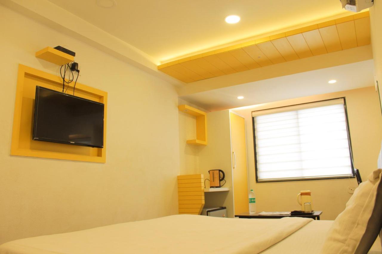 Hotel Maa Sharda Indore