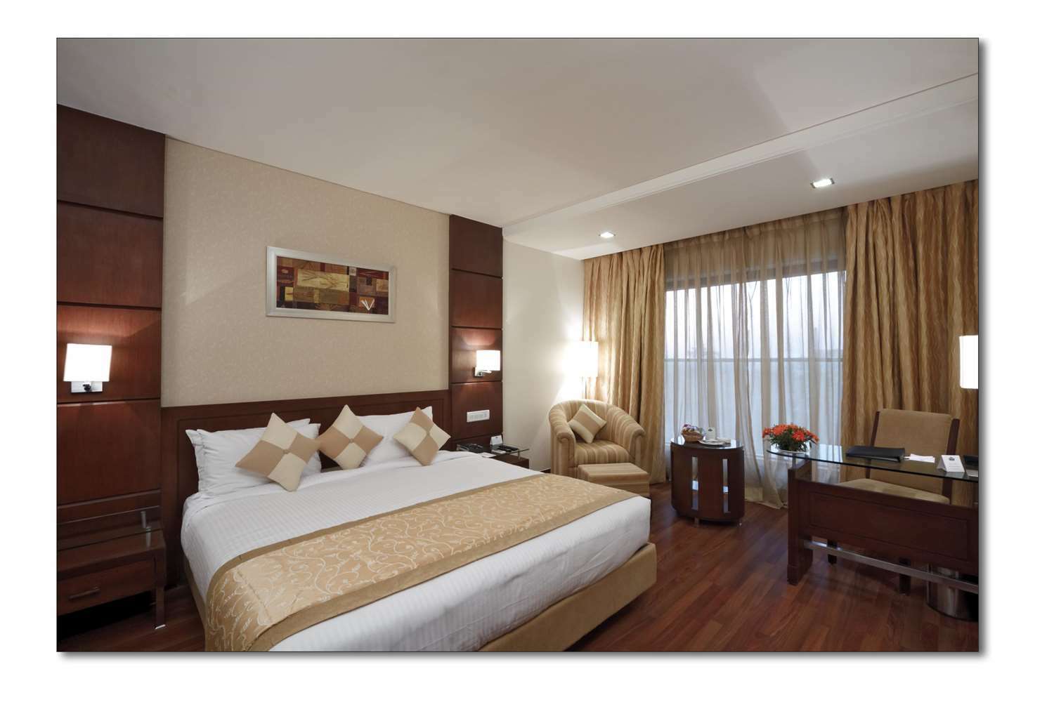 Surestay By Western 4*