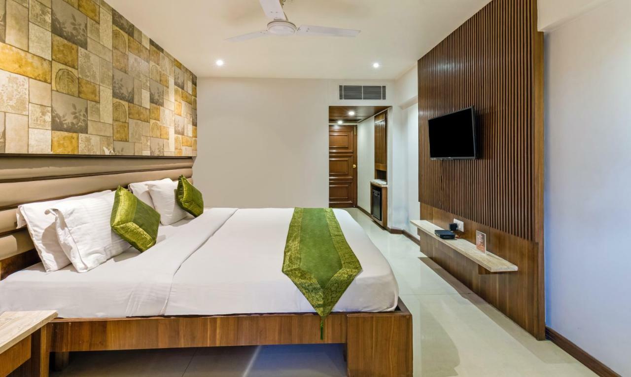 Crown Palace Hotel Indore