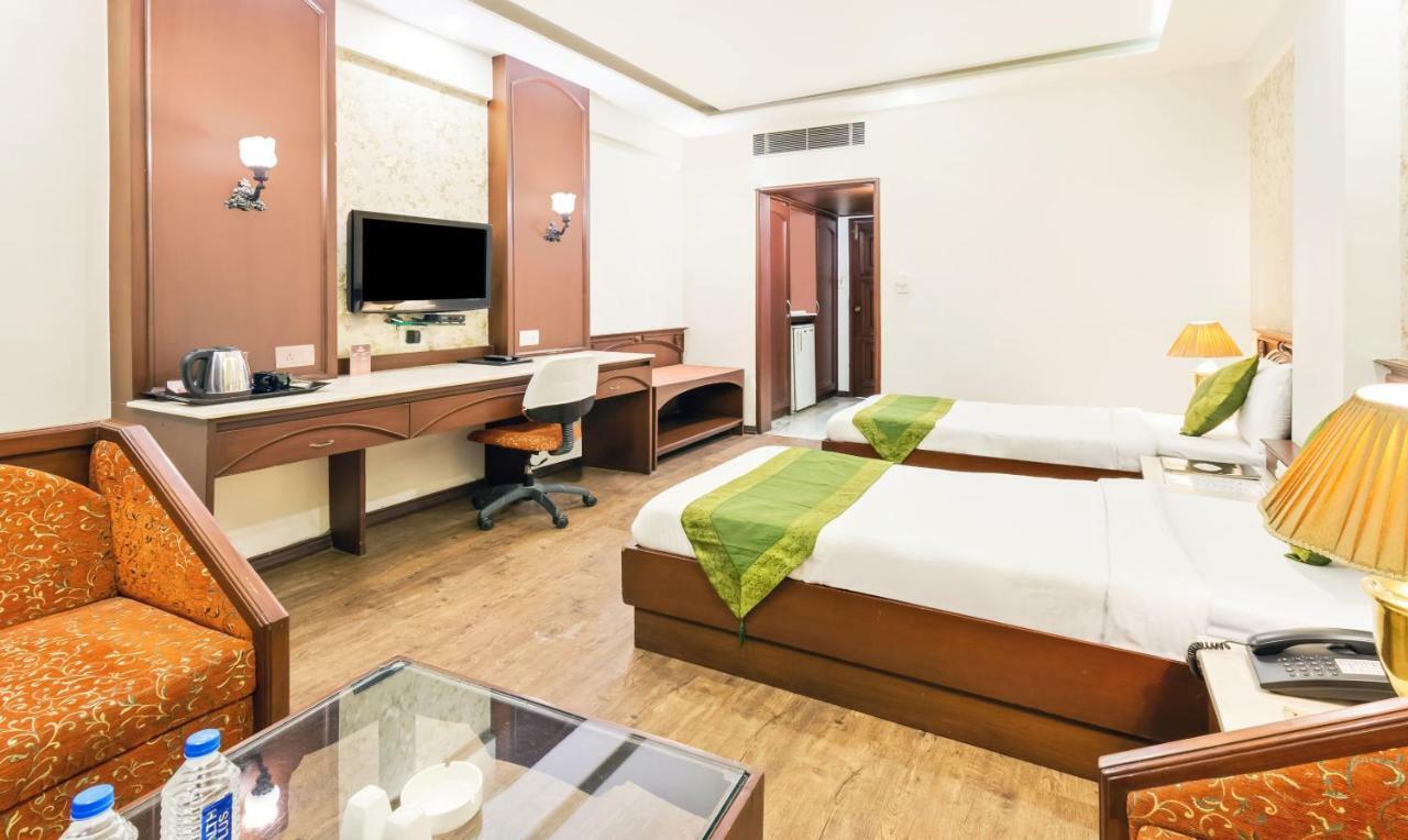Hotel Crown Palace Indore