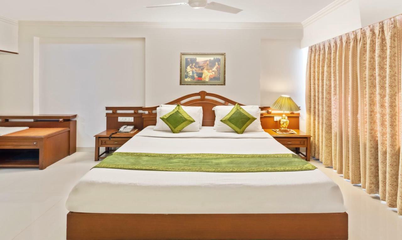 Crown Palace Hotel Indore