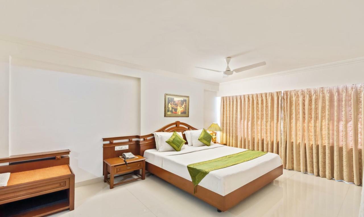 Crown Palace 3* Indore