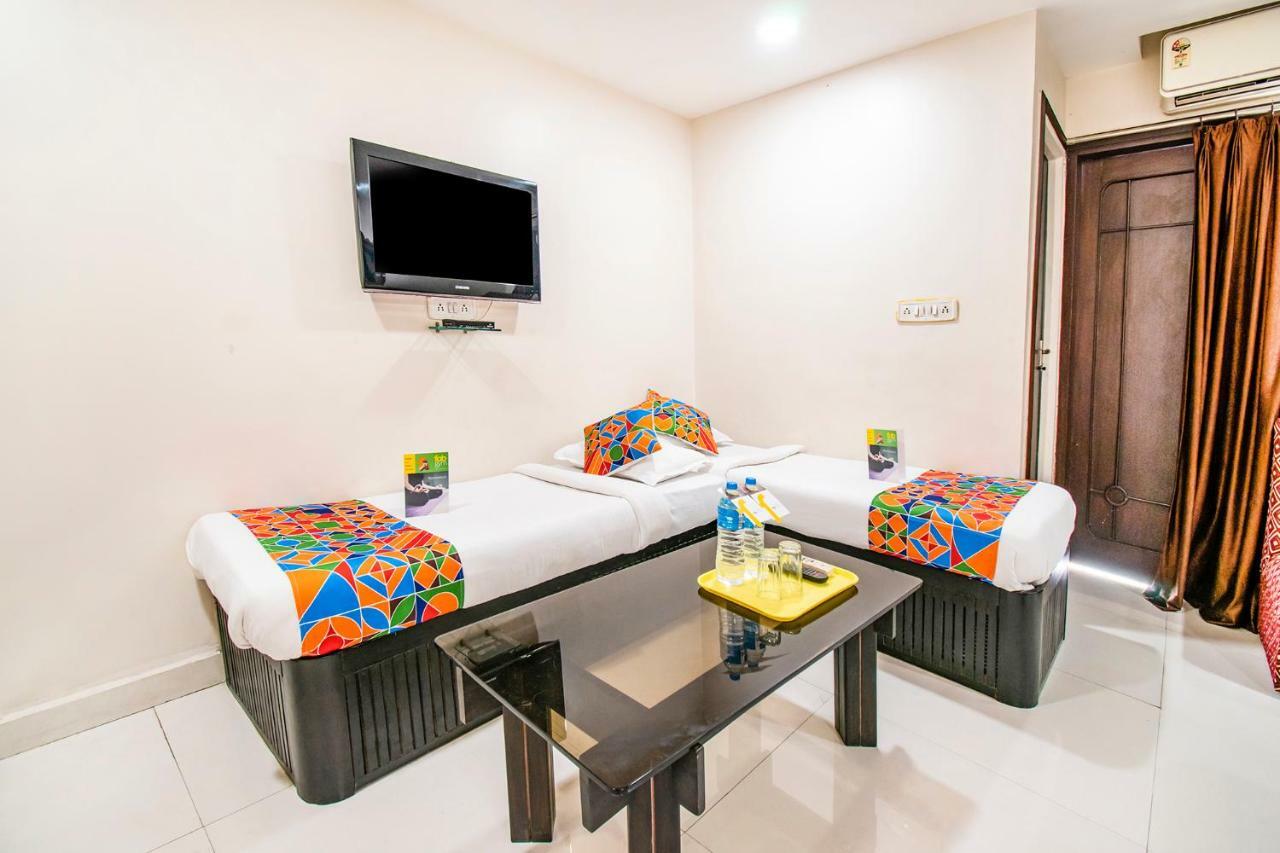 Fabhotel Galaxy Bhanwar Kuan 3*