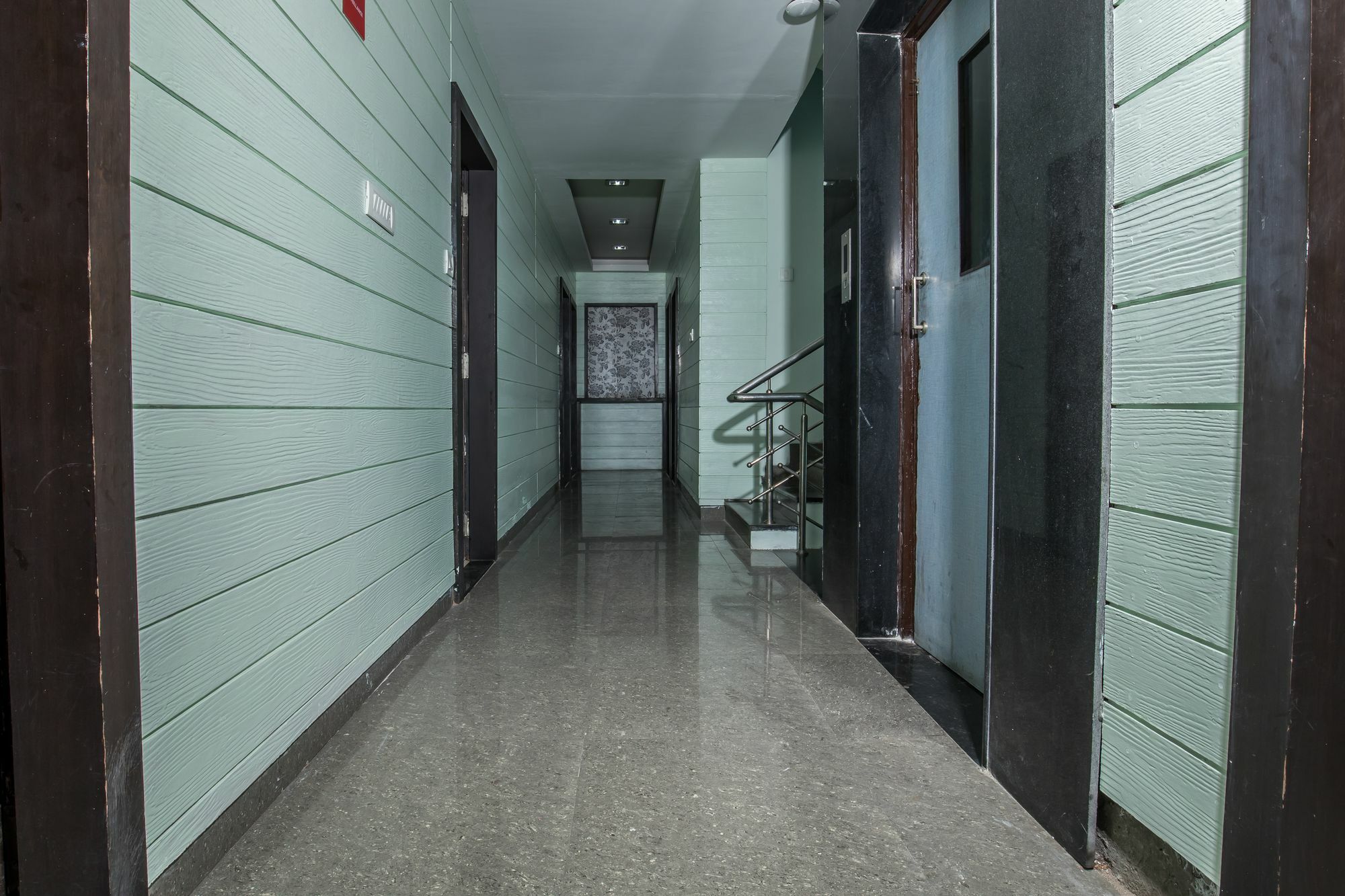 Hotel Oyo 3036 Lords Regency Indore