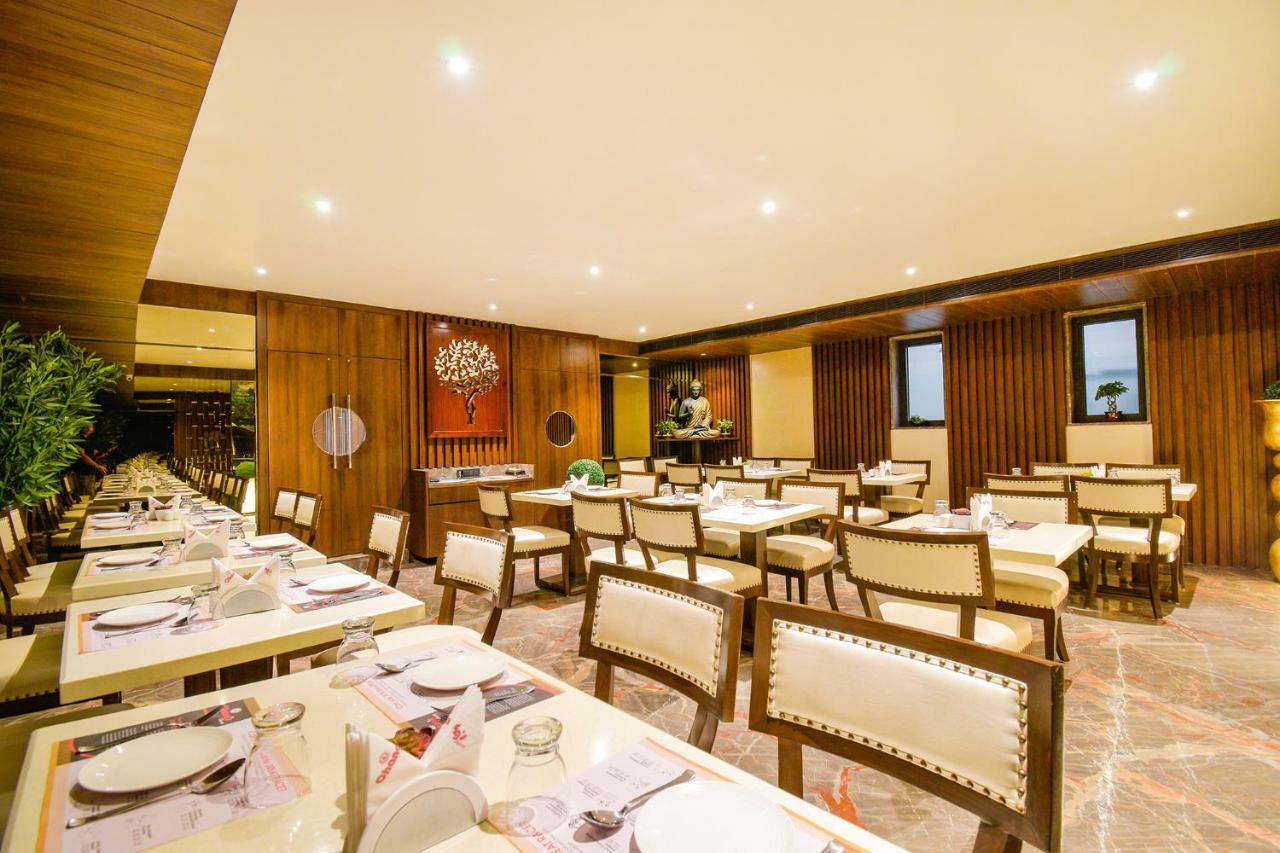Hotel Playsales Eco Vijay Nagar 3*