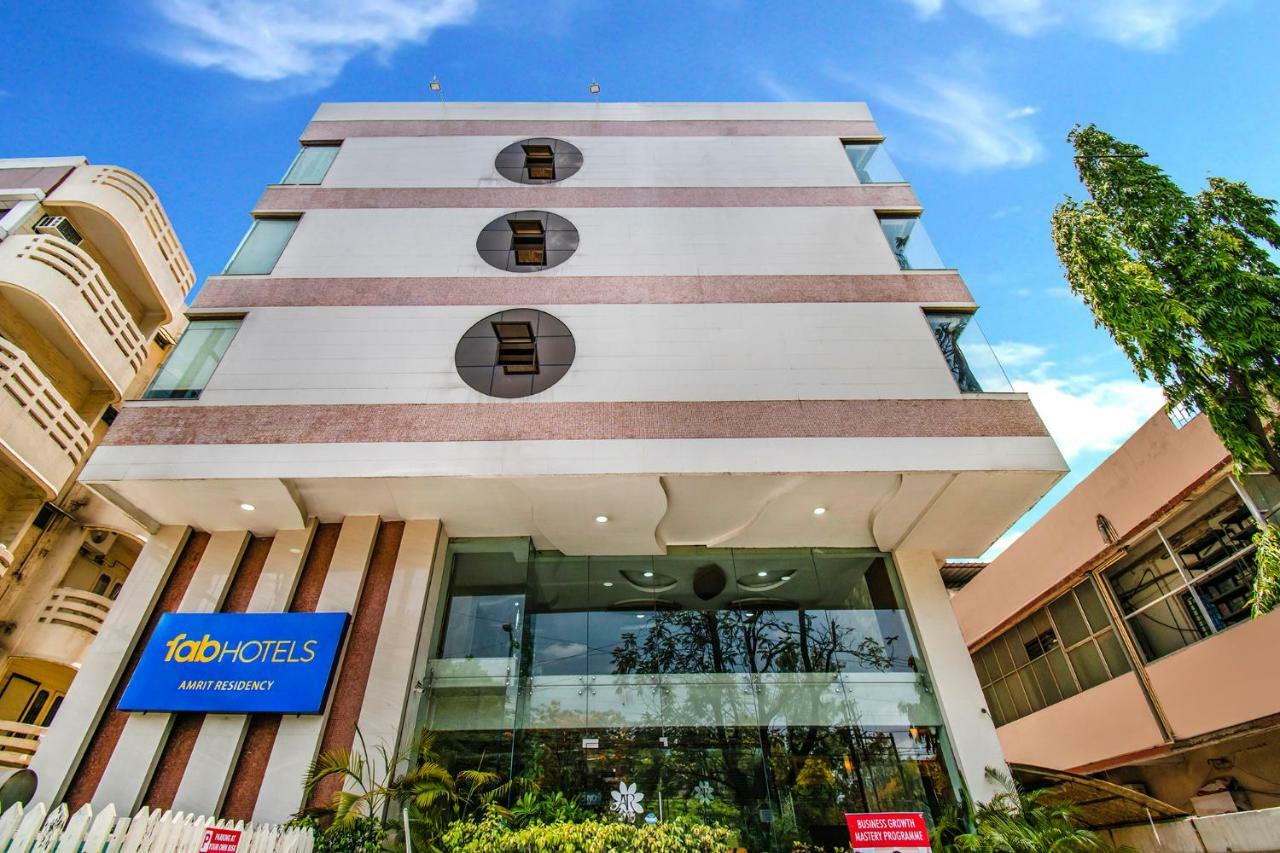 Hotel Fabhotel Amrit Residency Indore