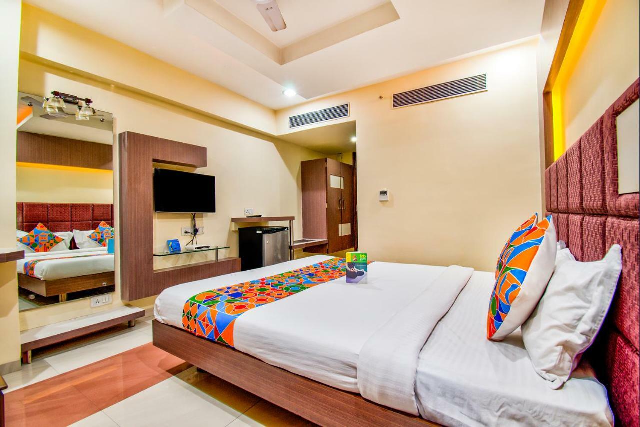 Fabhotel Amrit Residency 3*