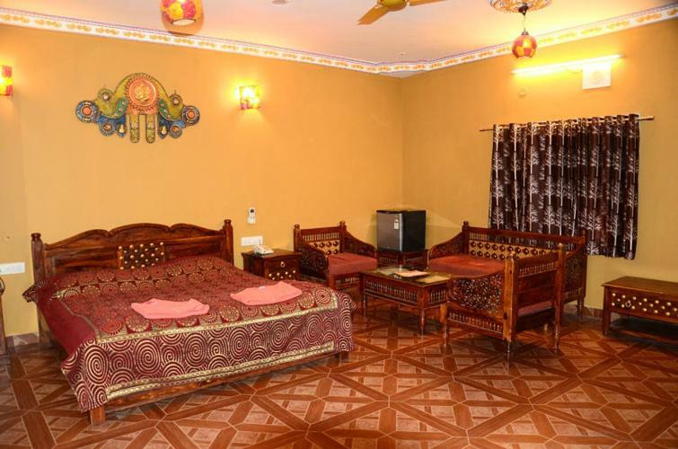 Nakhrali Dhani Hotel