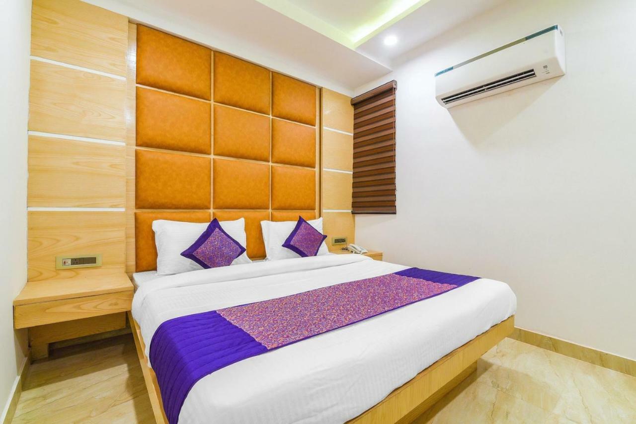 Hotel Maa Sharda Indore