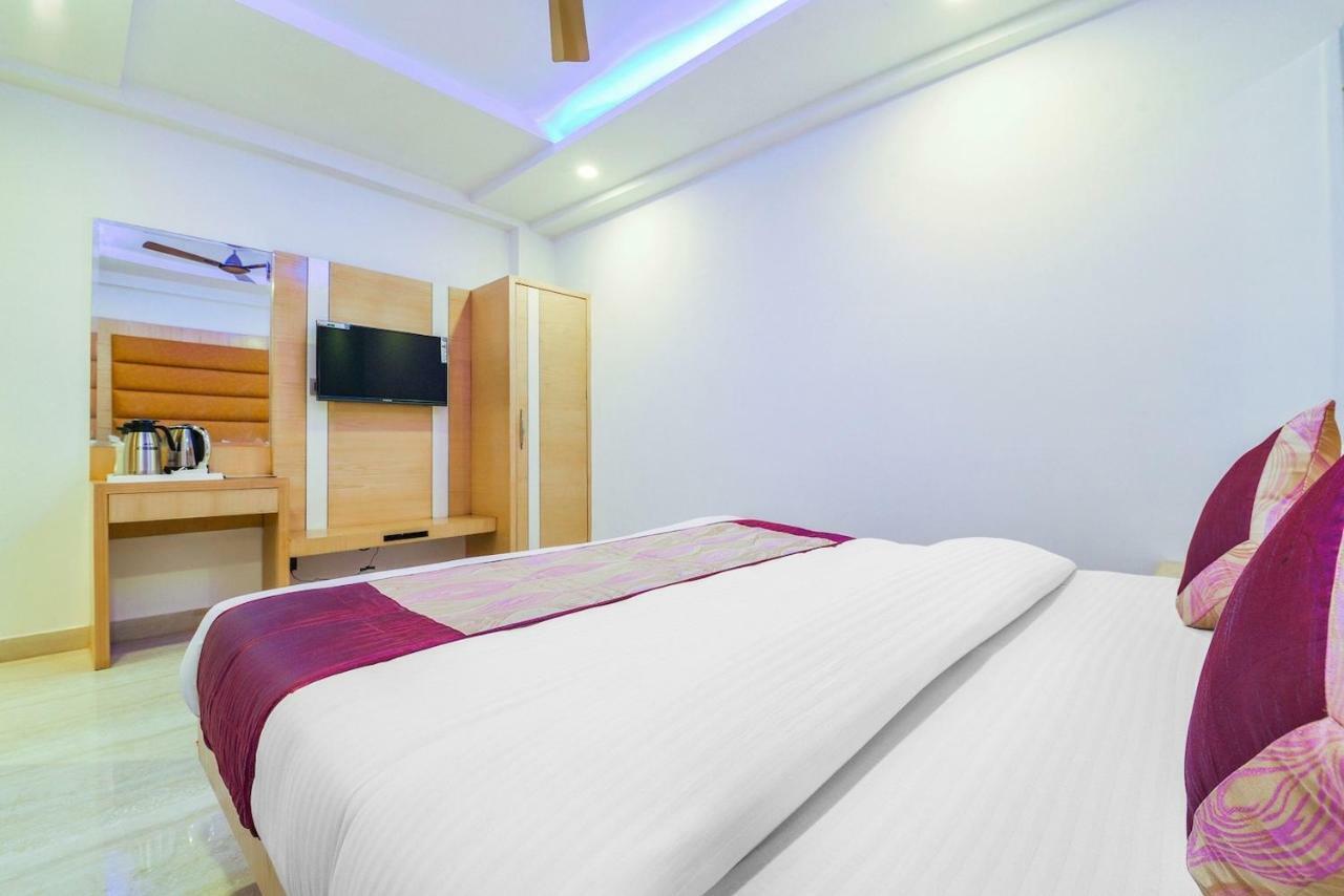 Maa Sharda Hotel Indore