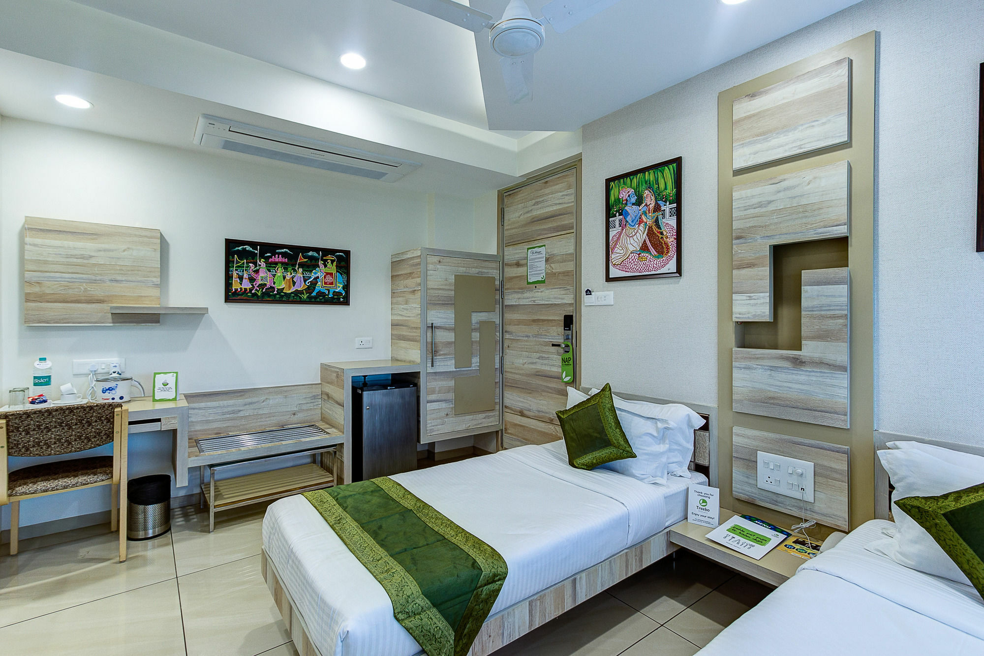 Treebo Daksh Residency Hotel Indore