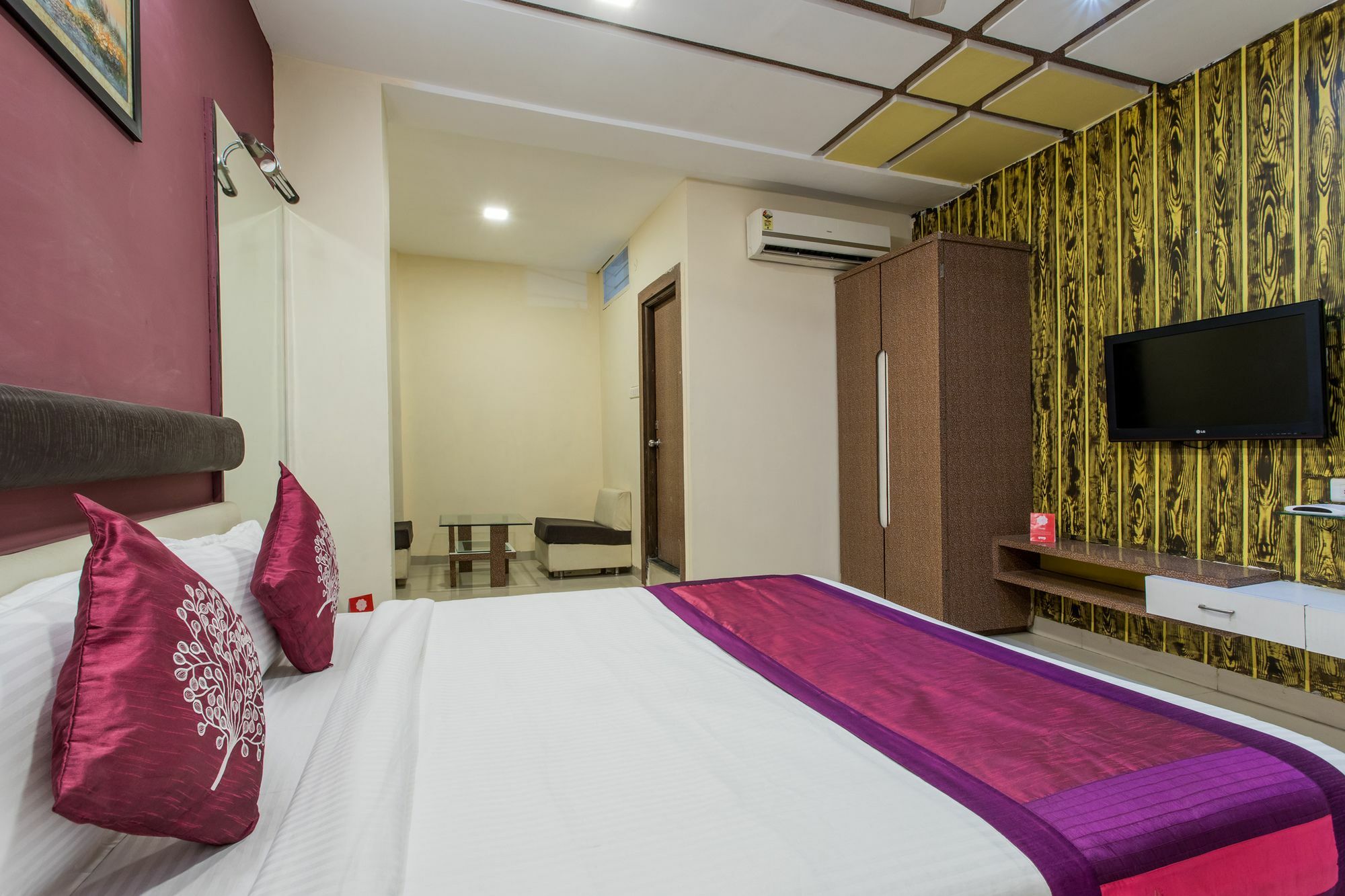 Oyo 6320 Shri Balaji Avenue Hotel 2*