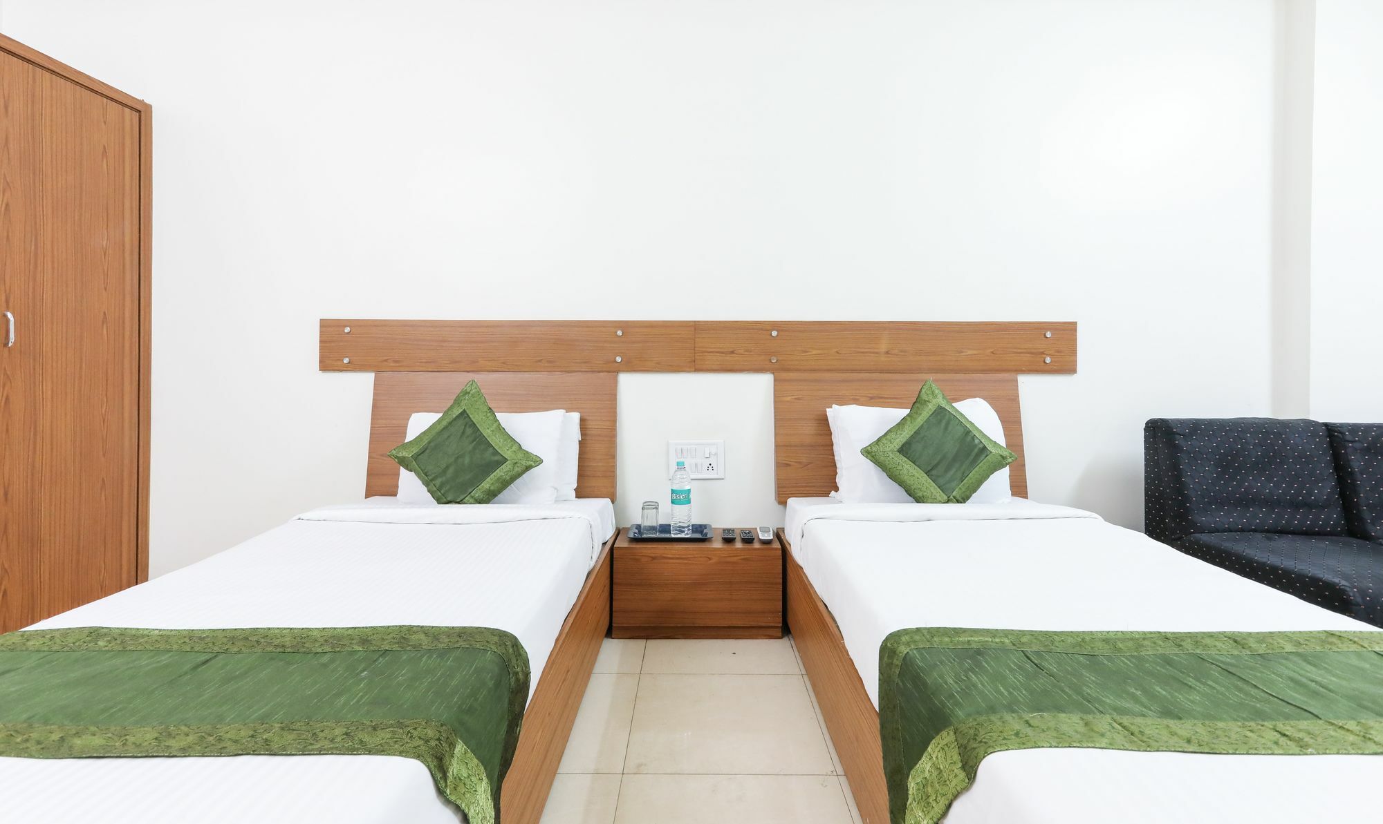 Treebo Omni Palace Hotel Indore