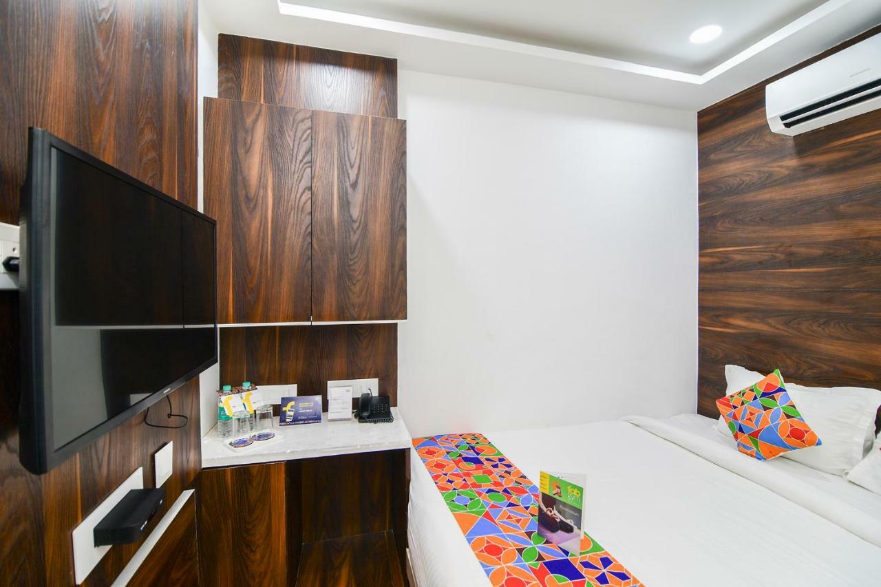 Om Well Hotel Indore
