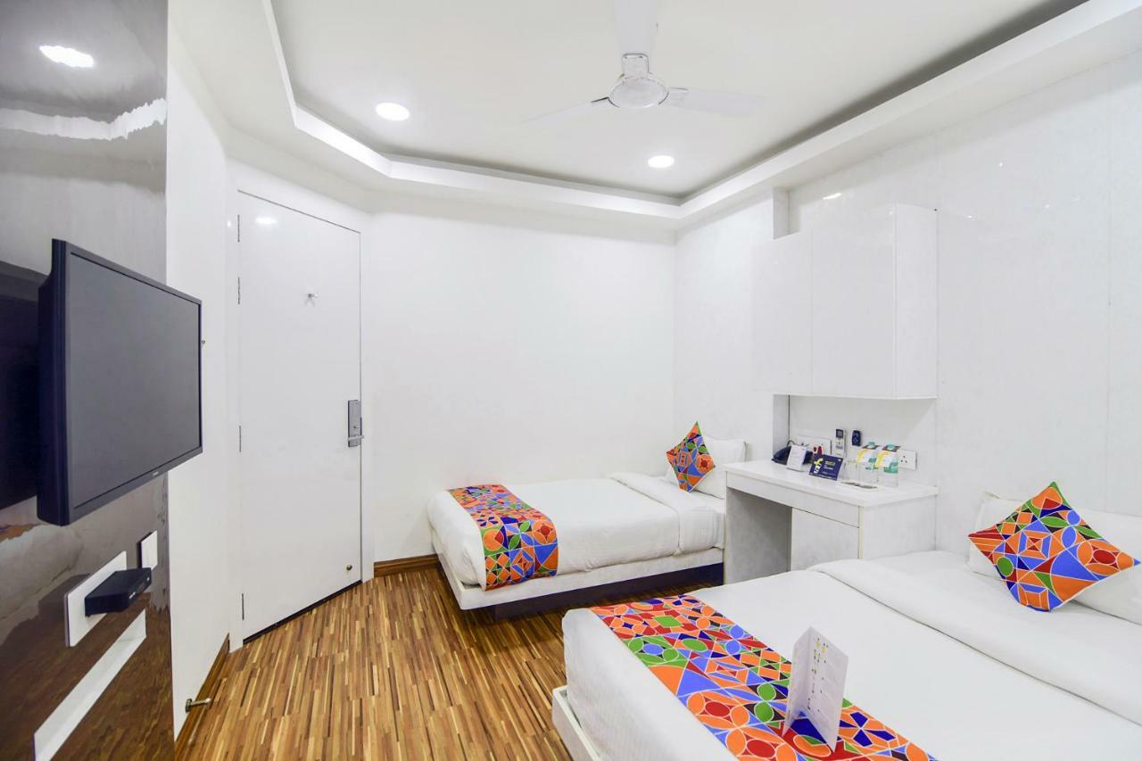 Hotel Om Well Indore