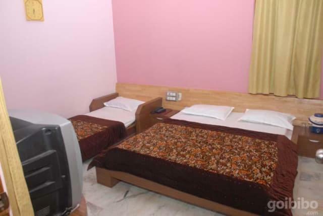 Hotel New Crown