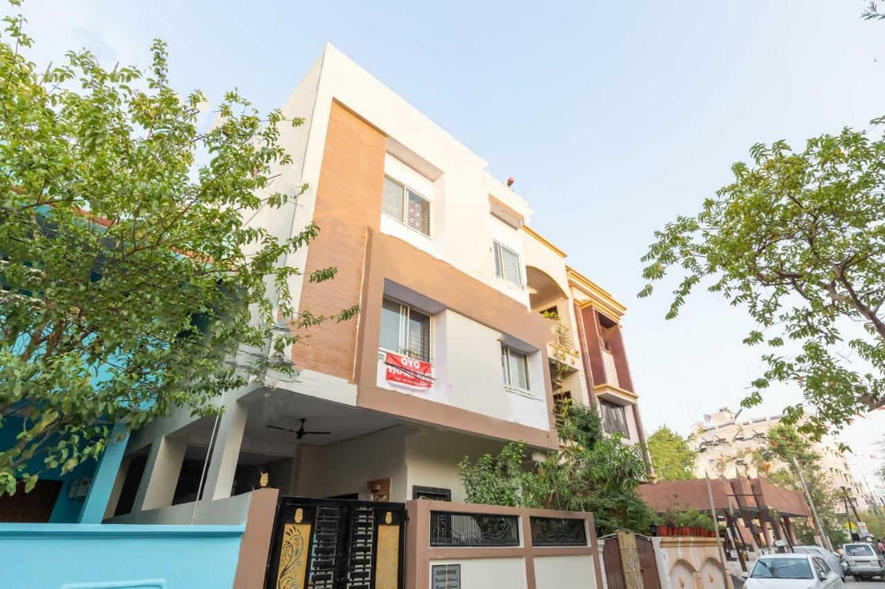 Hotel Oyo 40281 Nic Indore
