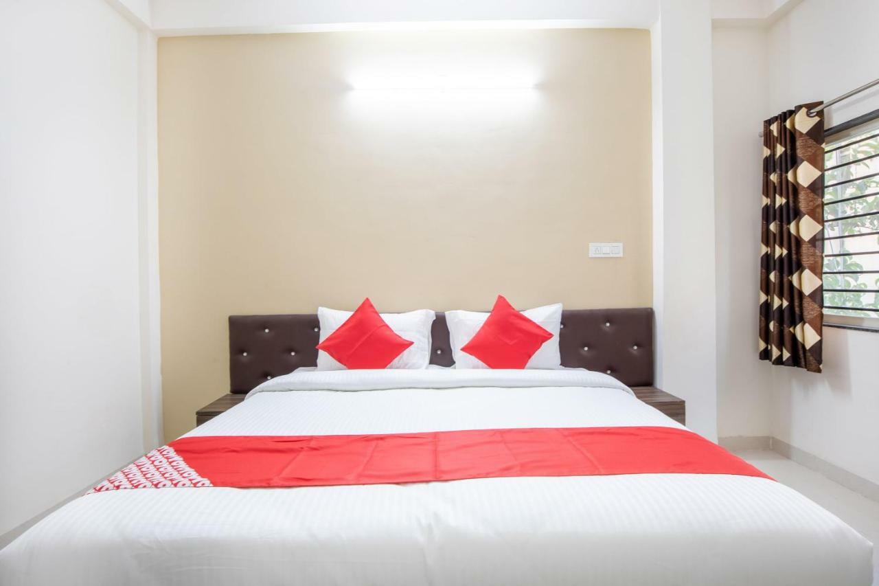 Hotel Oyo 40281 Nic 3*