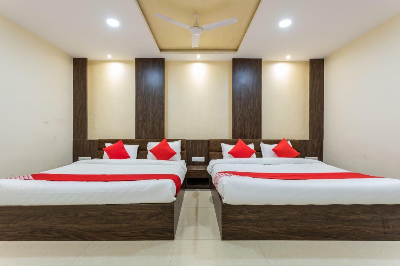 Oyo 42084 Rajshahi And Marriage Garden Hotel