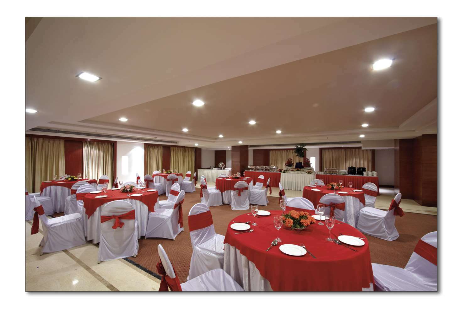Surestay By Western Hotel 4*