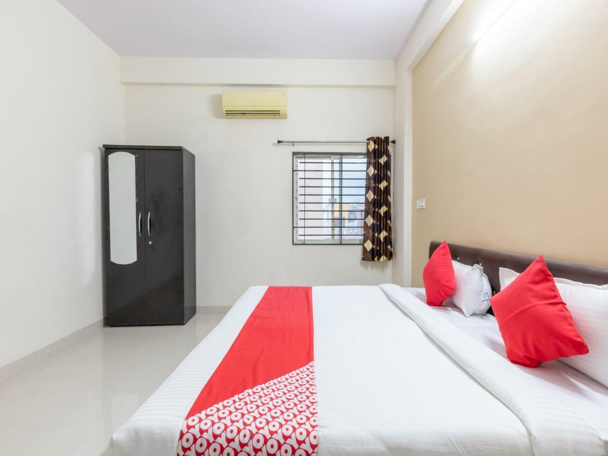 Hotel Oyo 40281 Nic Indore