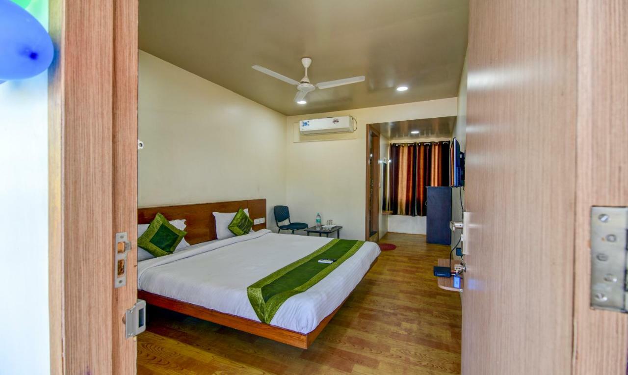 O Riddhi Siddhi 3*