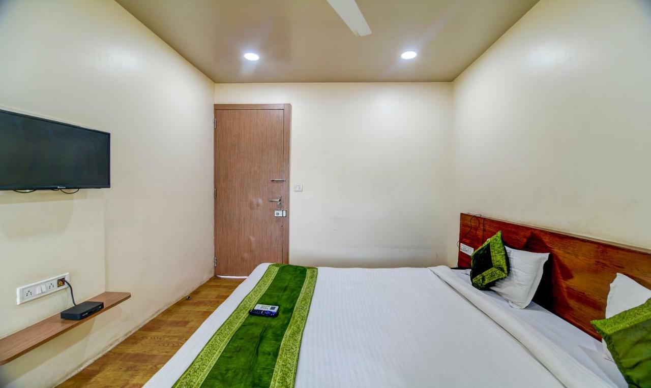 O Riddhi Siddhi 3*