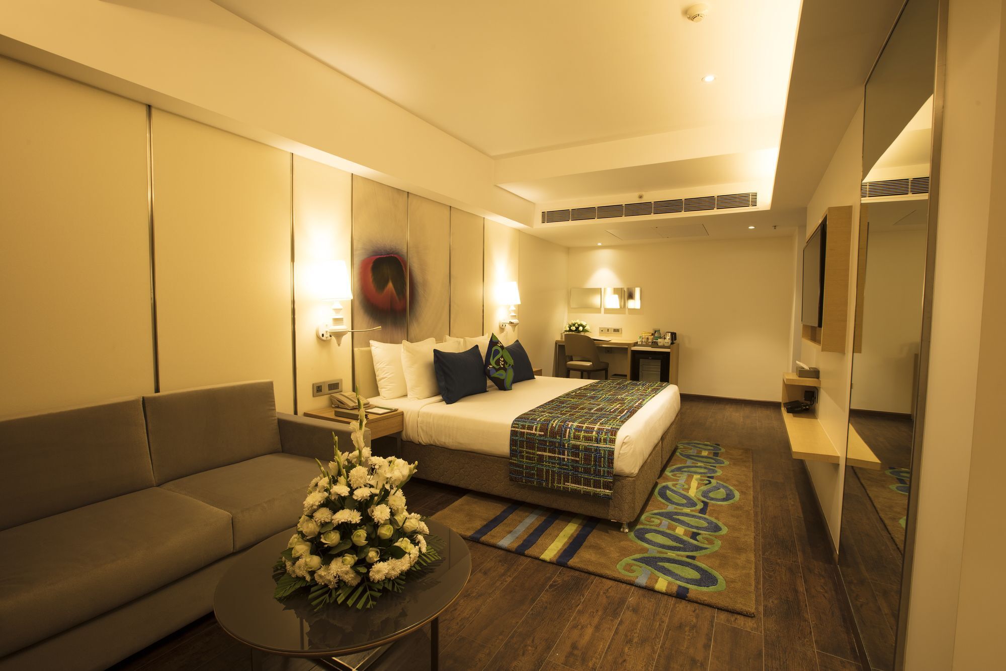 Hotel Wow Crest, - Ihcl Seleqtions 5*