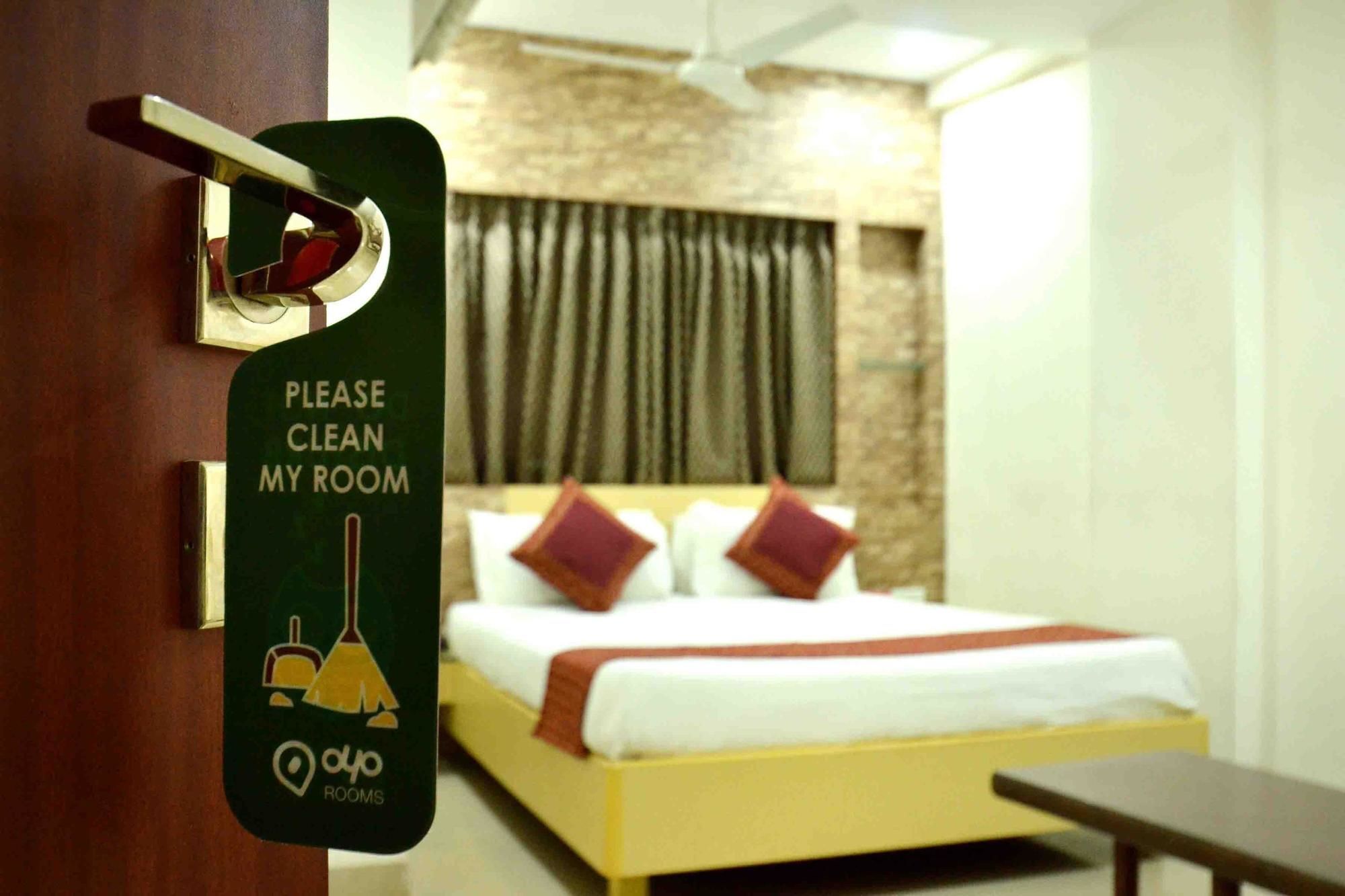 Oyo Ti Mall Nath Mandir Road Hotel Indore