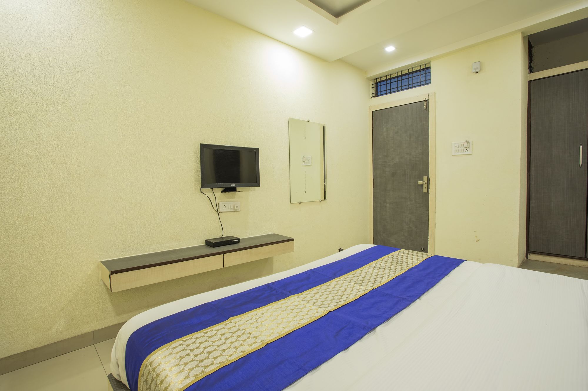 Fabexpress Svl Hotel Indore