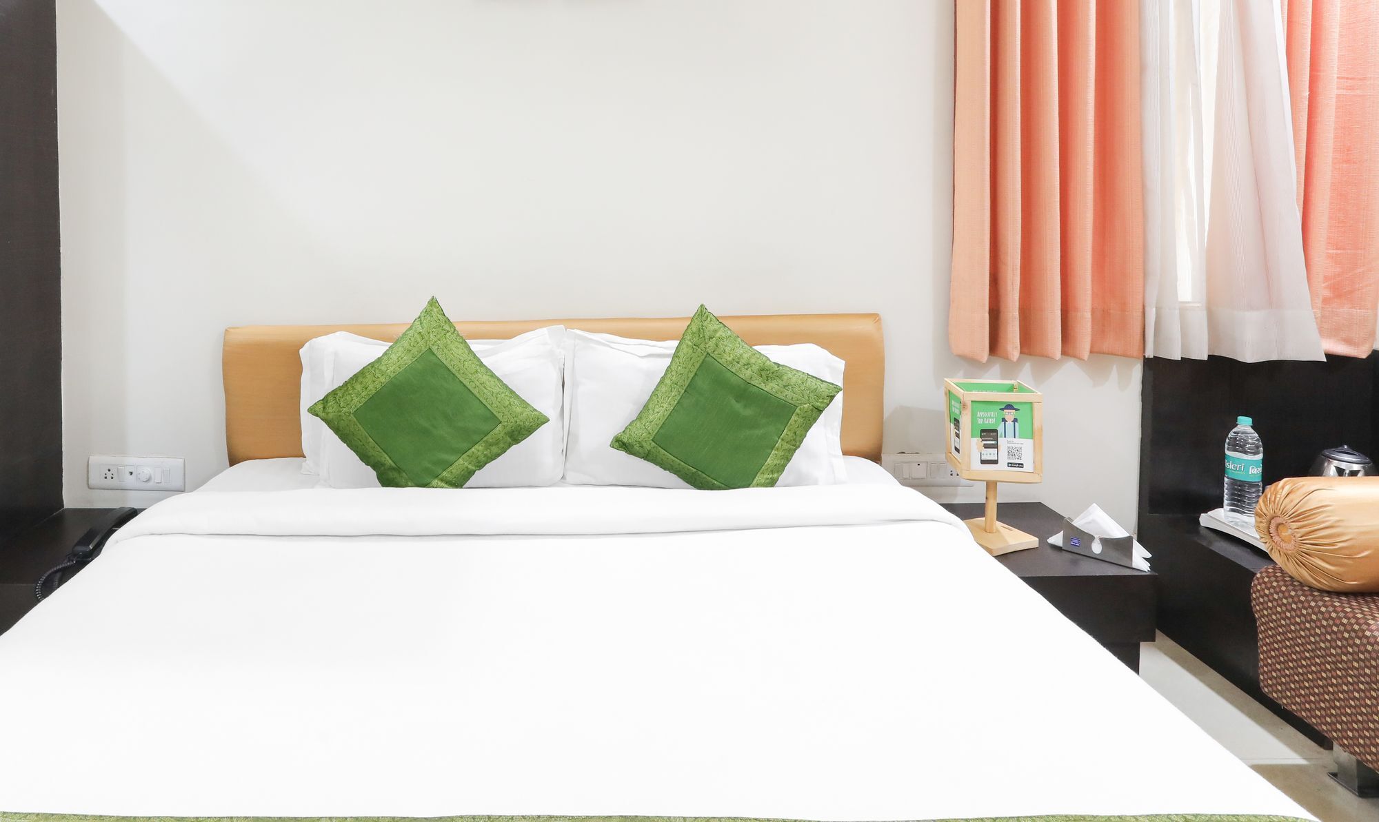 Hotel Super Townhouse Divya Palace Indore