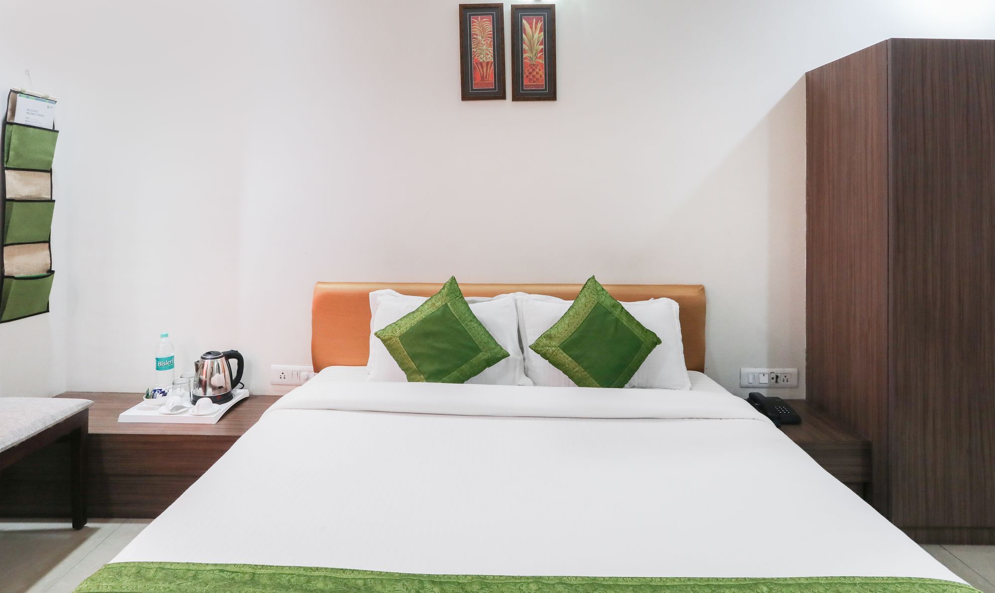 Hotel Super Townhouse Divya Palace 4*