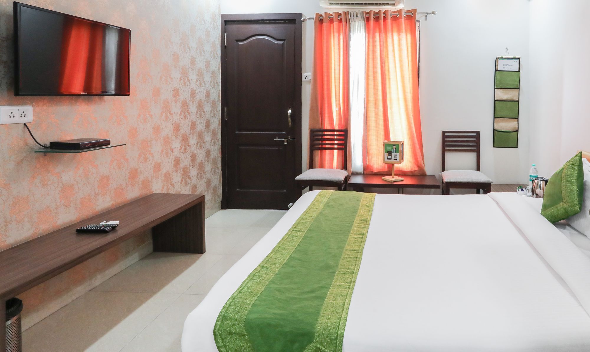 Super Townhouse Divya Palace 4*