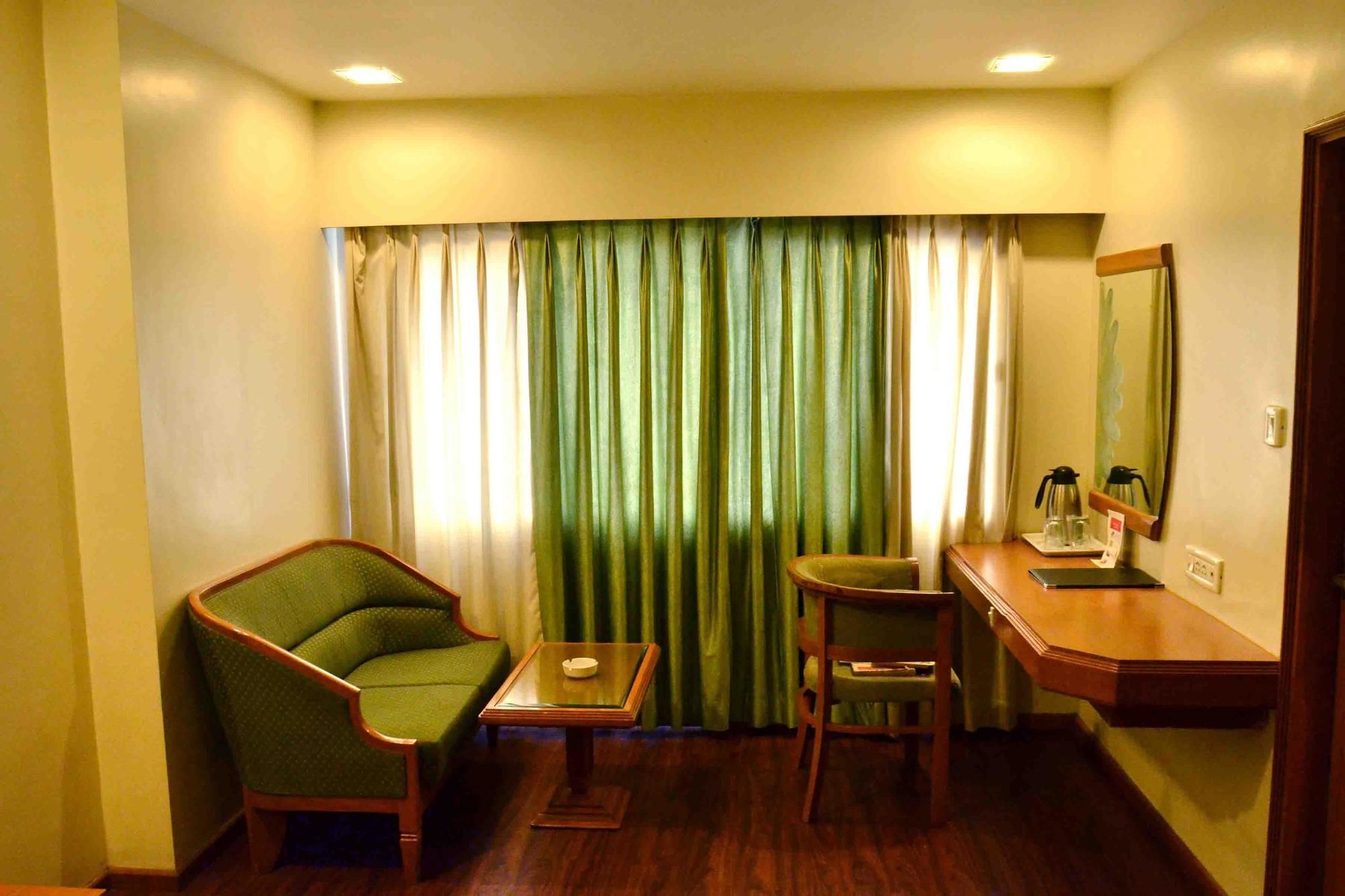 Oyo 1468 Princes Palace 3* Indore
