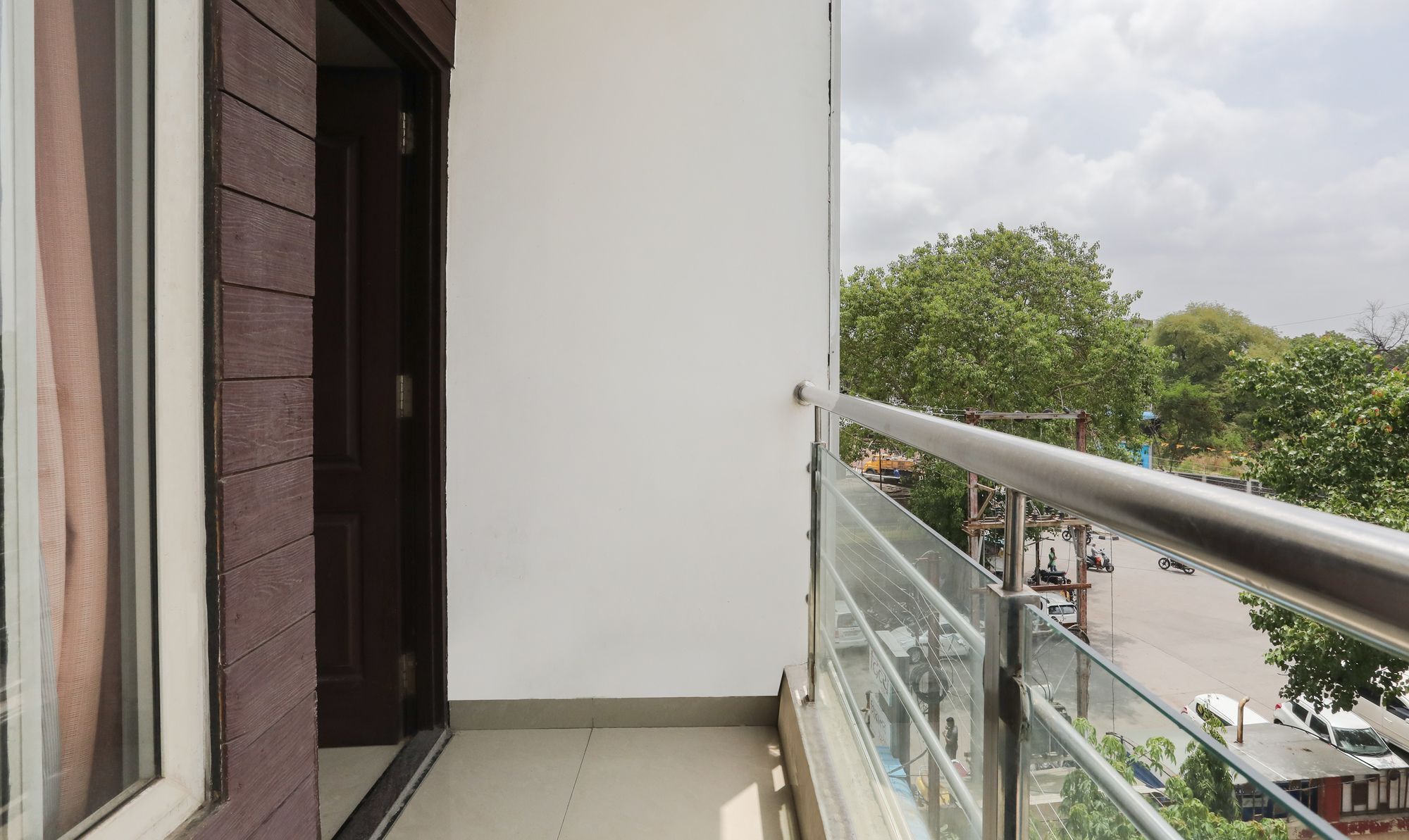 Super Townhouse Divya Palace Hotel