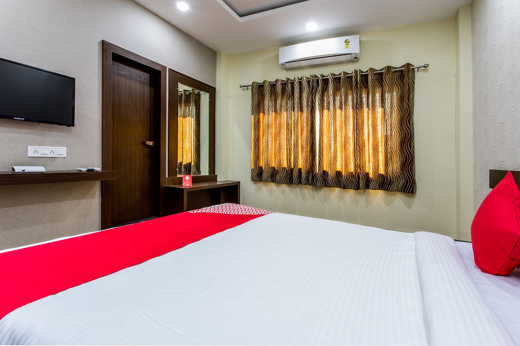 Fabhotel 7th Cloud Ab Road 3*