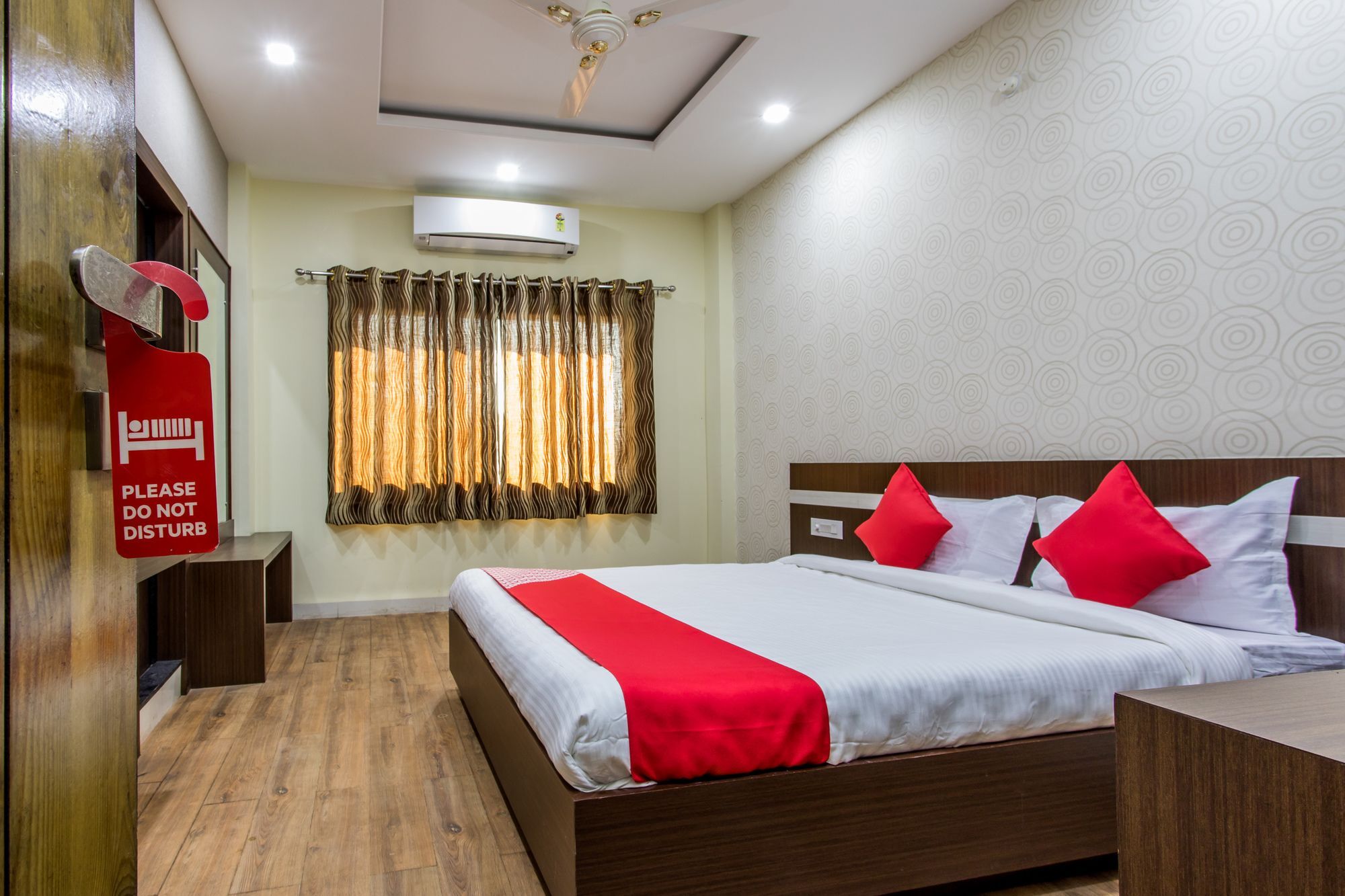 Fabhotel 7th Cloud Ab Road