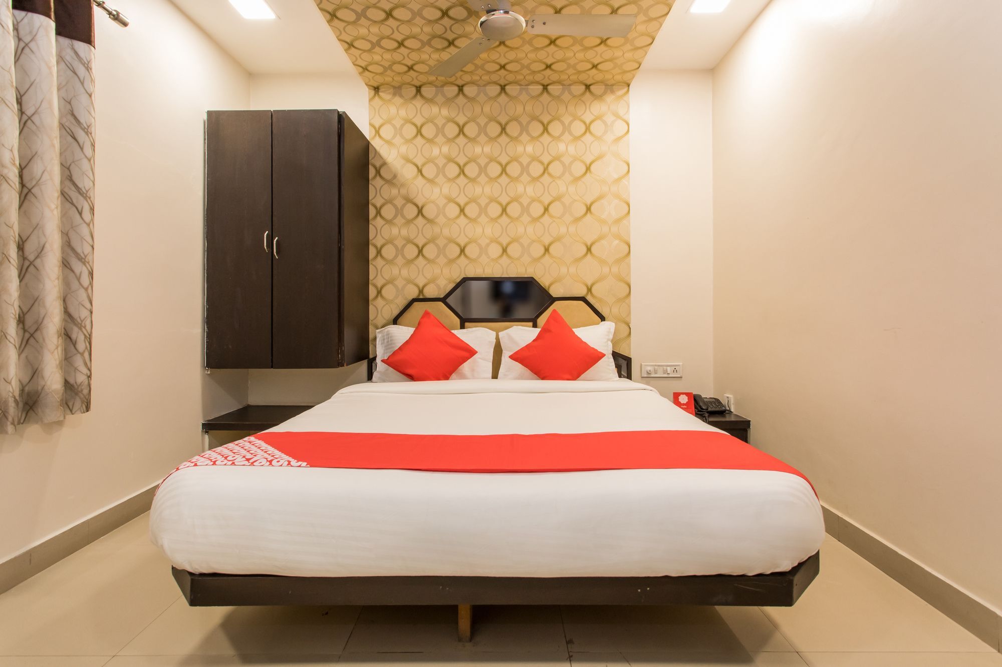 Fabhotel Galaxy Bhanwar Kuan Hotel Indore