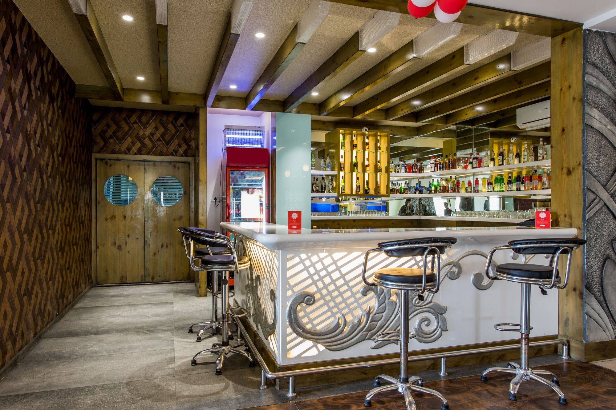 Fabhotel 7th Cloud Ab Road Indore