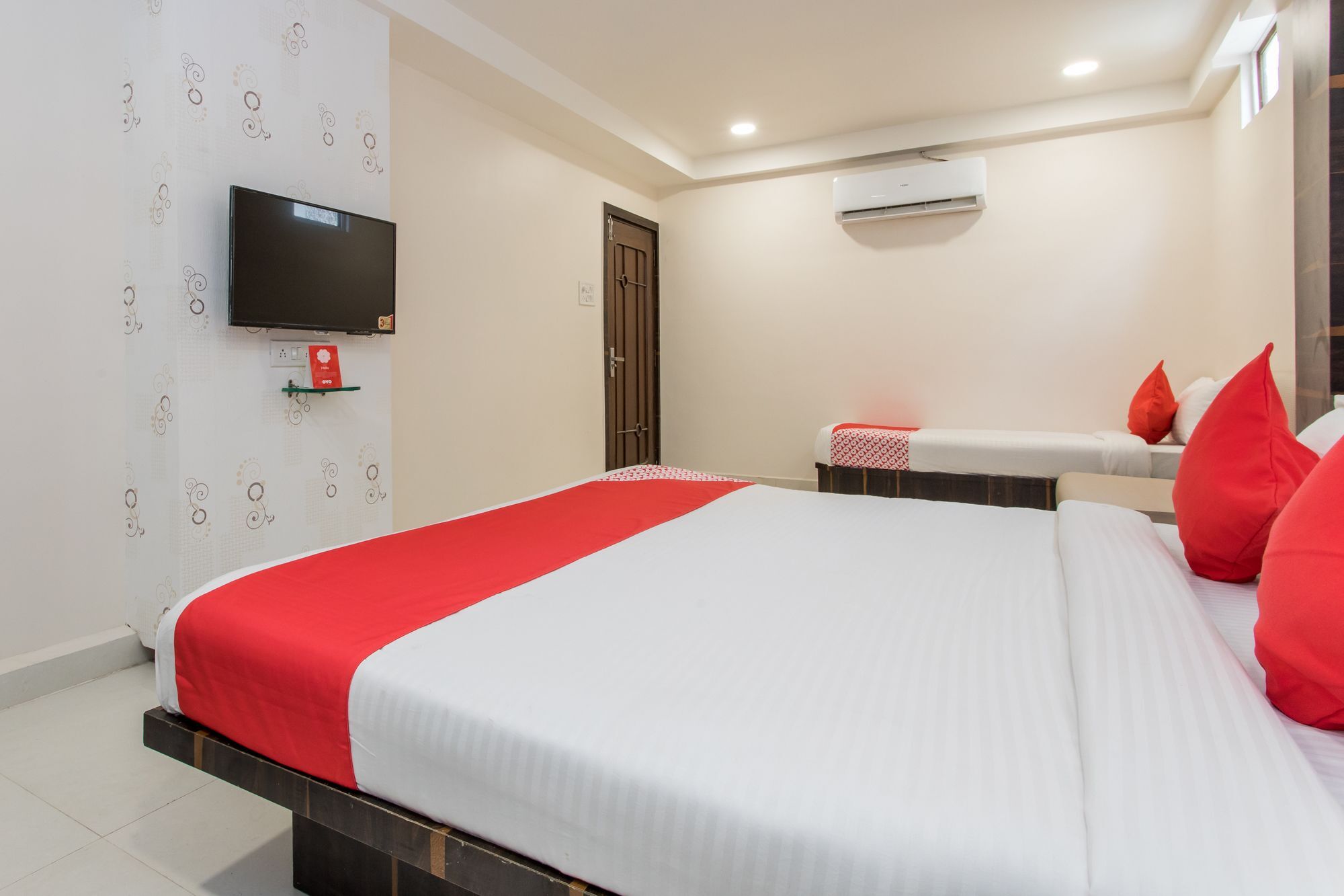 Fabhotel Galaxy Bhanwar Kuan Indore