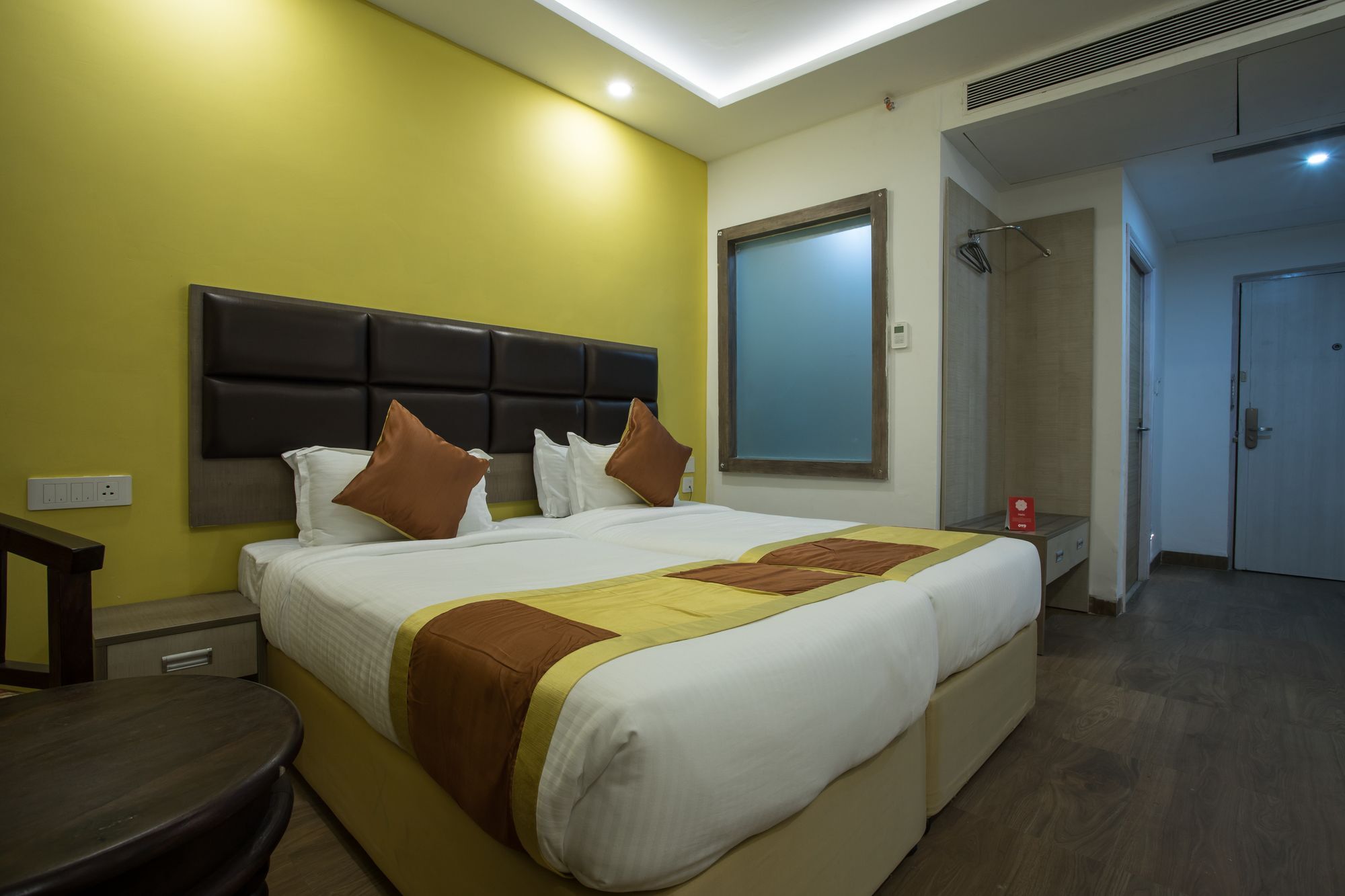 Oyo 9045 Cosmopolitan Hotel 2*