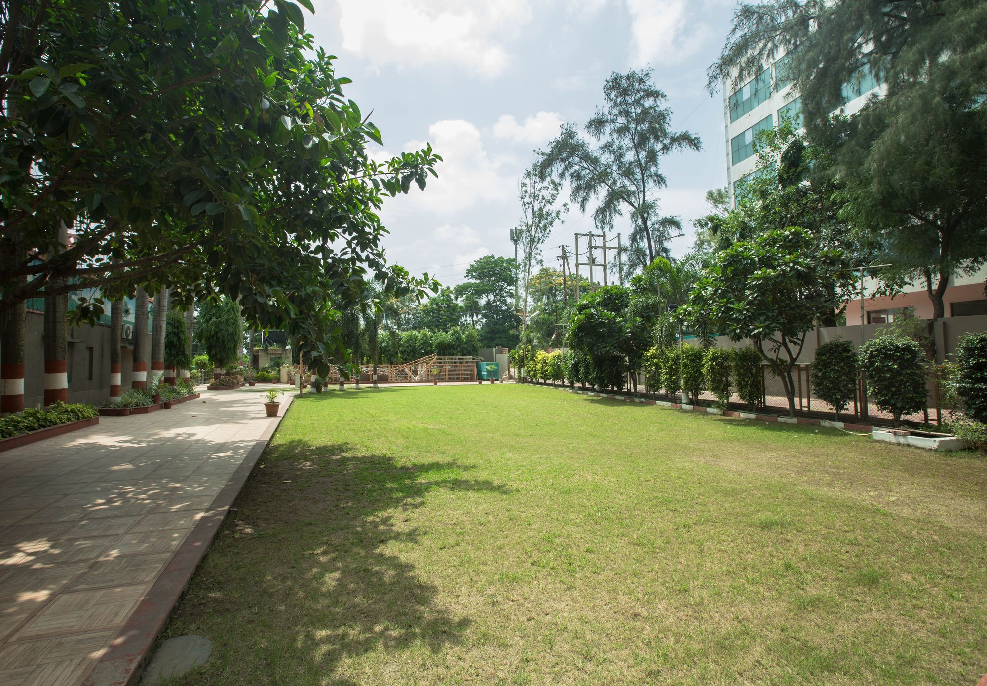 Capital O Swan Paradise Indore